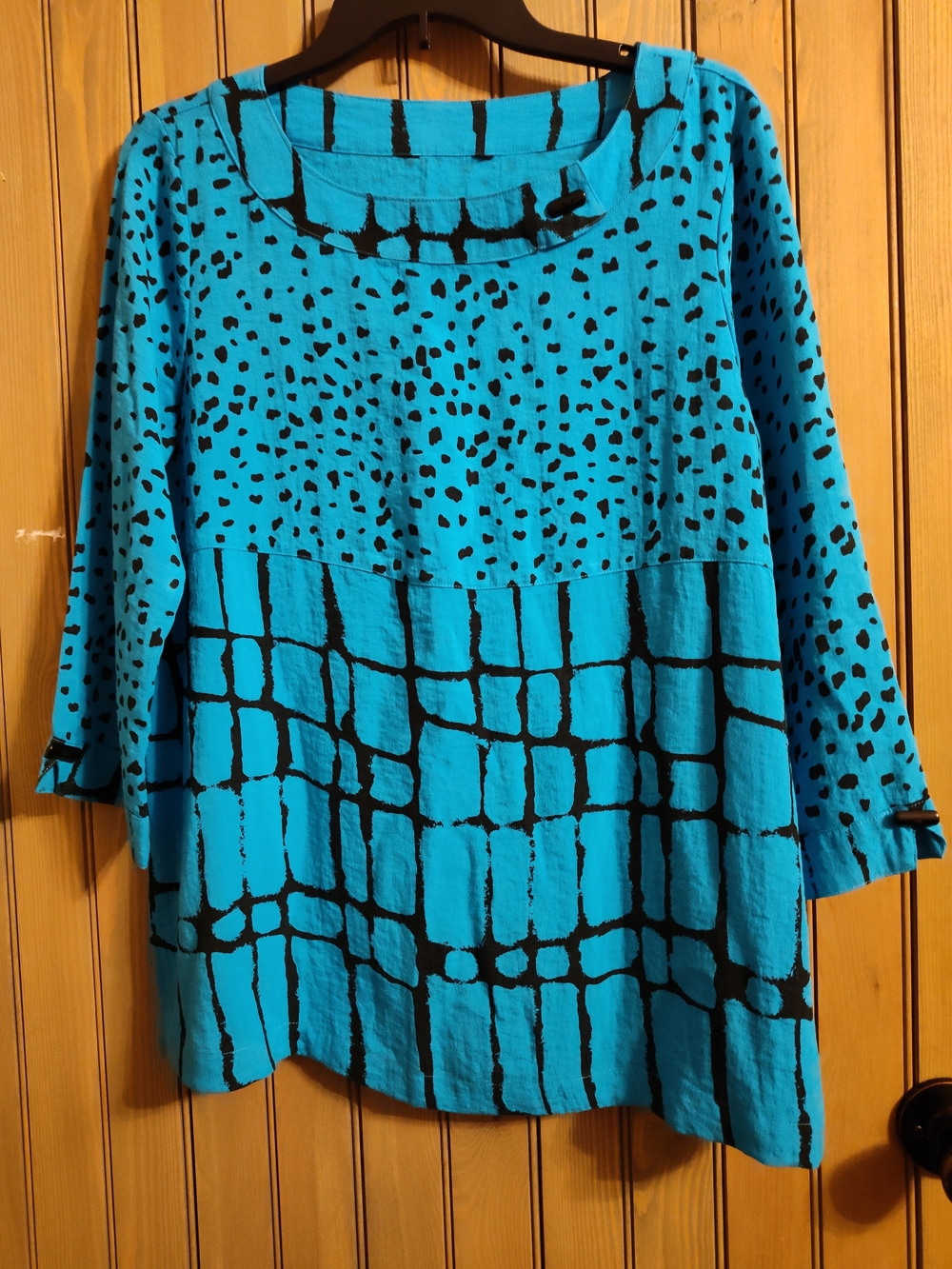 Women’s Turquoise Blue Patterned Lightweight Top